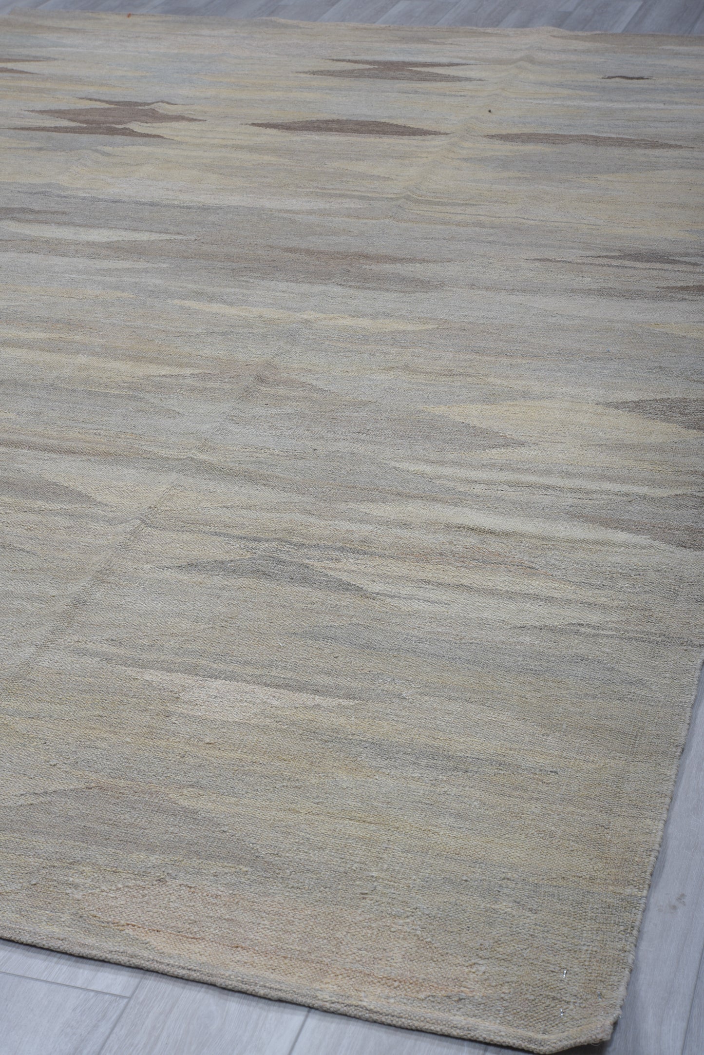 Modern Kilim flat weave | 8 x 12 | Area Rug | tribal design | Grey, Beige, Brown | hand woven (4272)