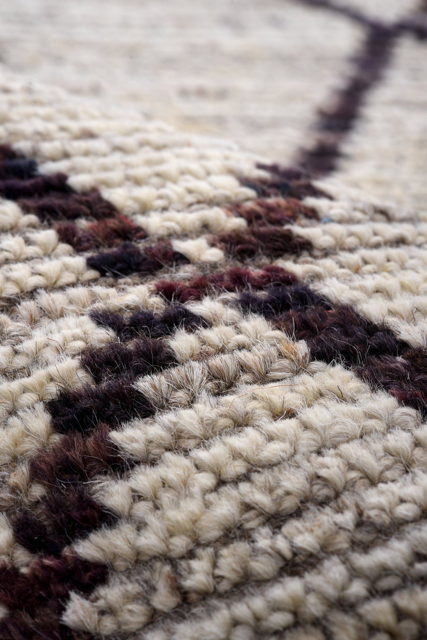 Moroccan Handmade Runner 3 X 16, | Black, Beige | Hand Knotted (4363)