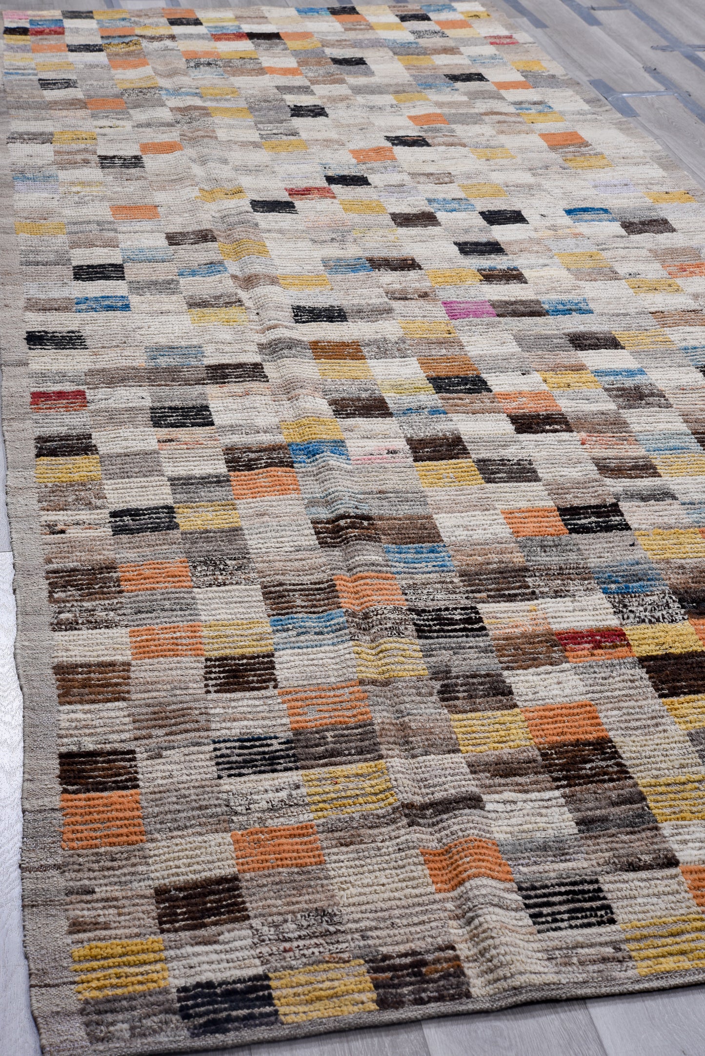Moroccan Florale Handmade Runner 6 X 14 | Beige, Brown, Blue, Yellow, Black, Orange | Hand knotted (4365)