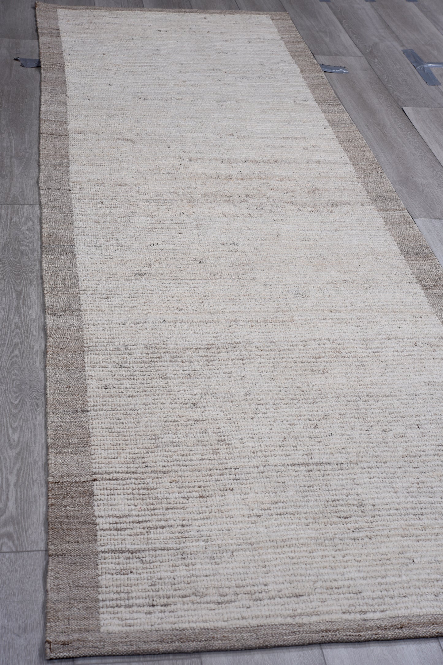 Moroccan Handmade Runner 3 X 10 | Beige, Black | Hand knotted (4407)