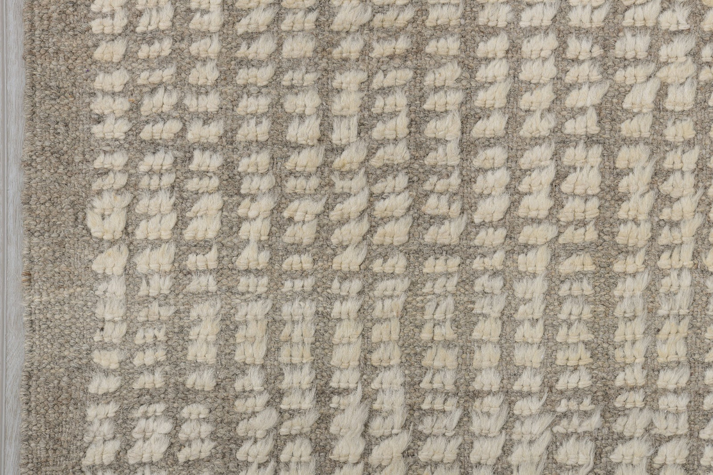 Moroccan Handmade Runner 3 X 12 | Beige | Hand knotted (3213)