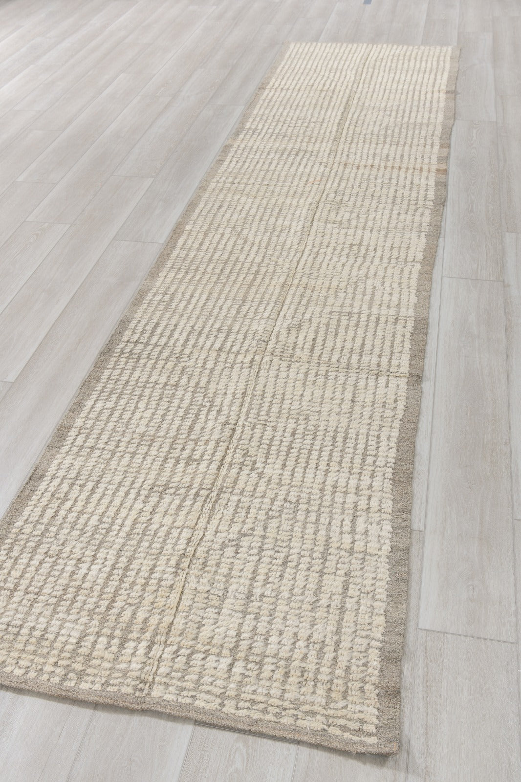 Moroccan Handmade Runner 3 X 12 | Beige | Hand knotted (3213)