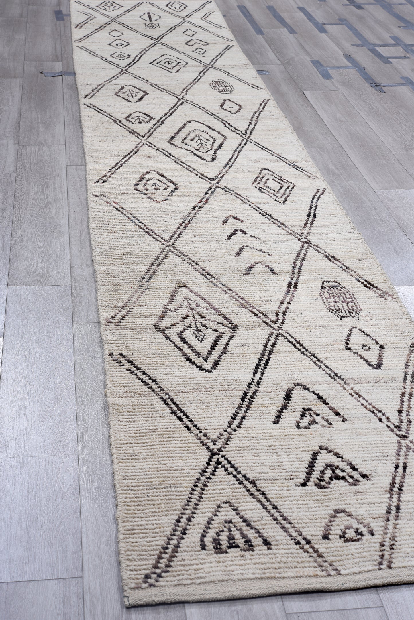 Moroccan Handmade Runner 3 X 17 |Brown, Beige, Black| Hand knotted (4368)